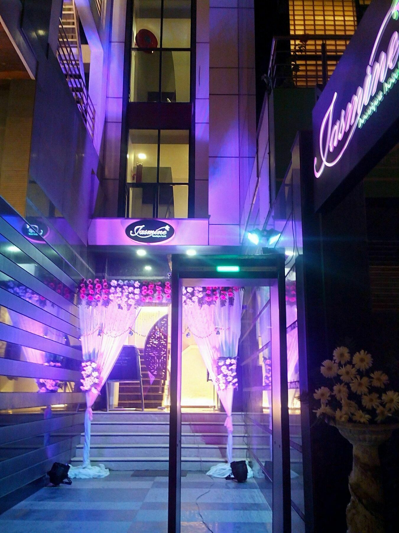 Jasmine Boutique Hotel Jasola New Delhi Luaran gambar