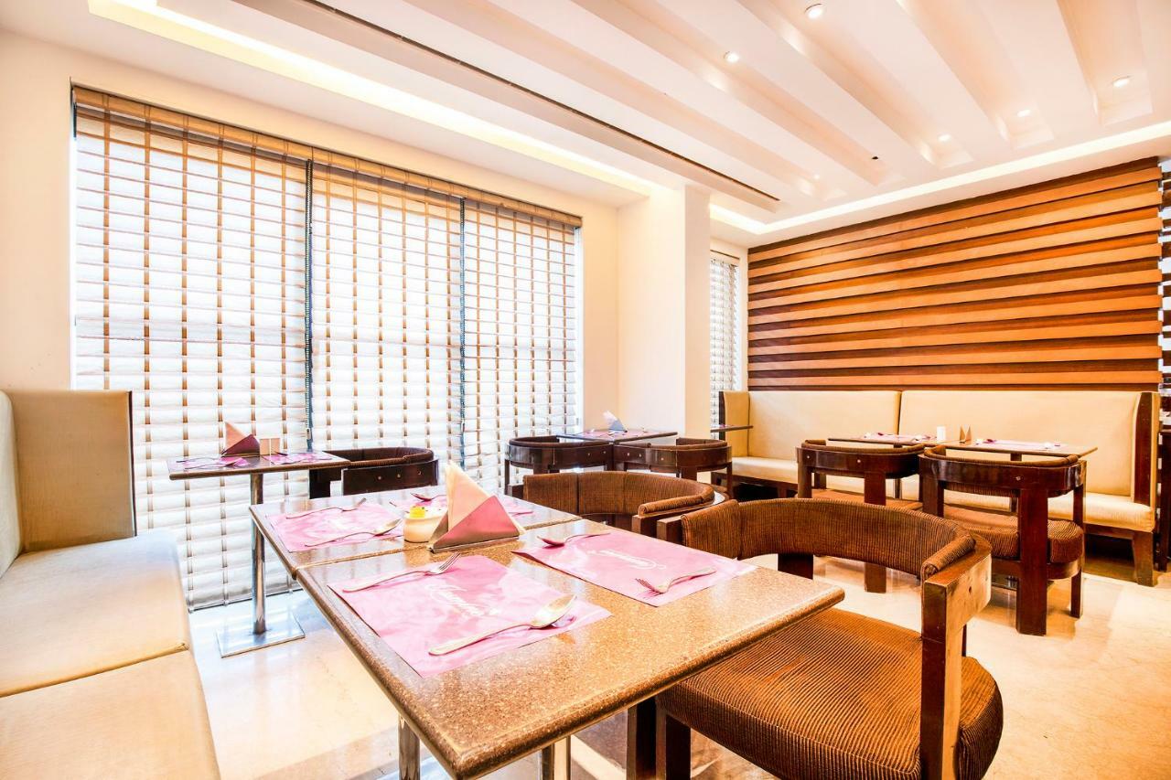 Jasmine Boutique Hotel Jasola New Delhi Luaran gambar